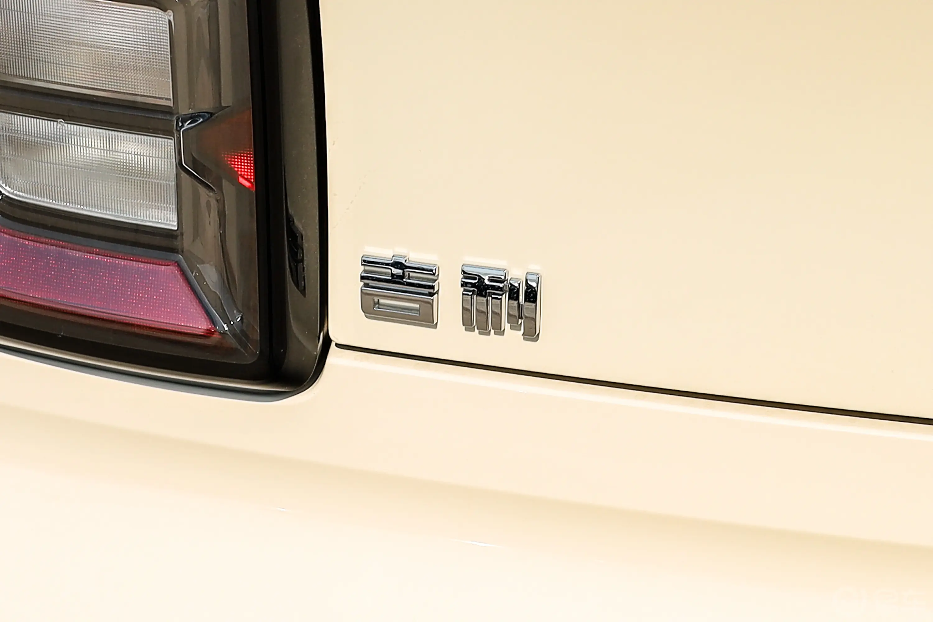 熊猫熊猫mini 210km 元气熊外观细节