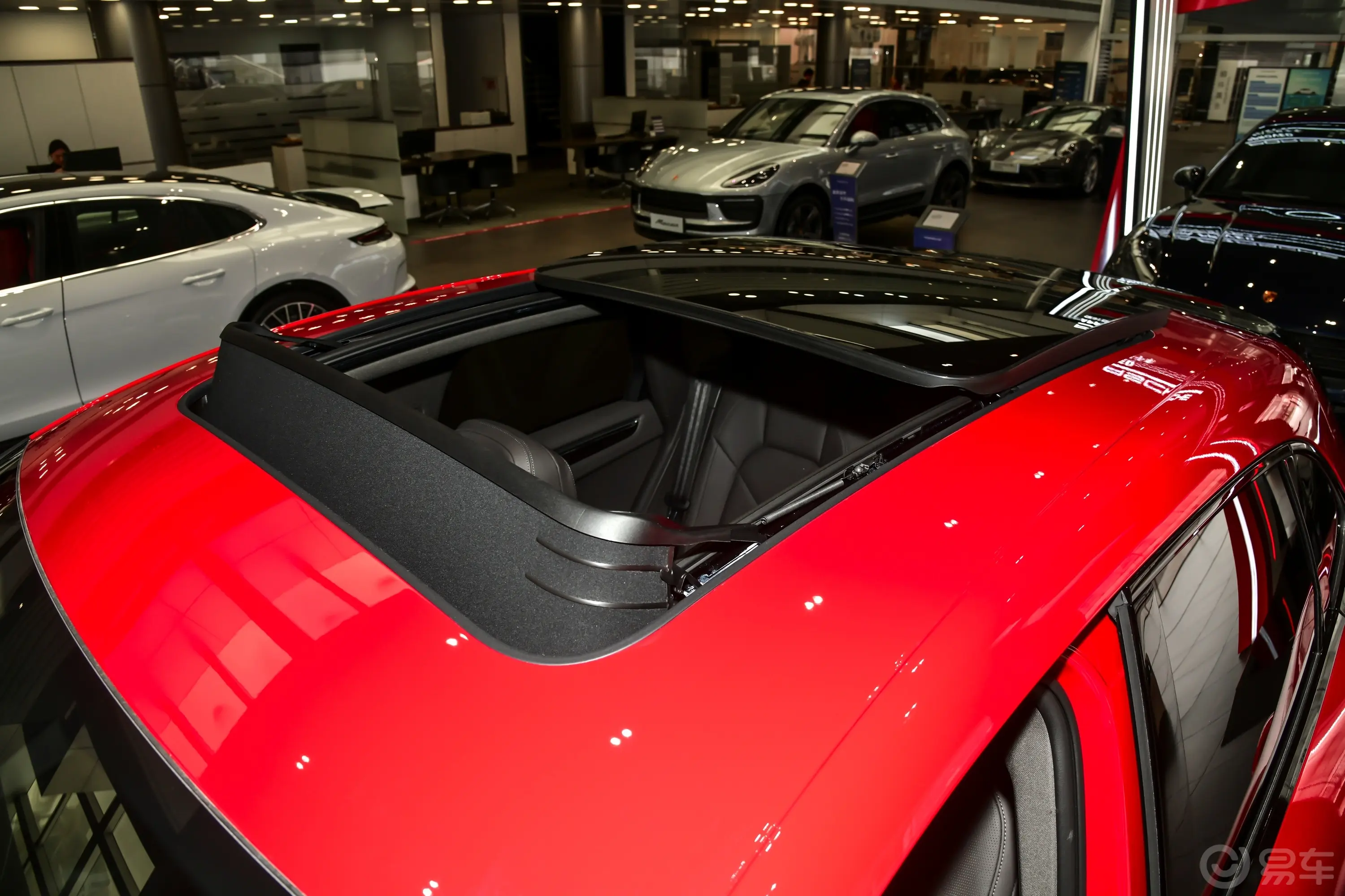 MacanMacan 2.0T 逐梦版天窗