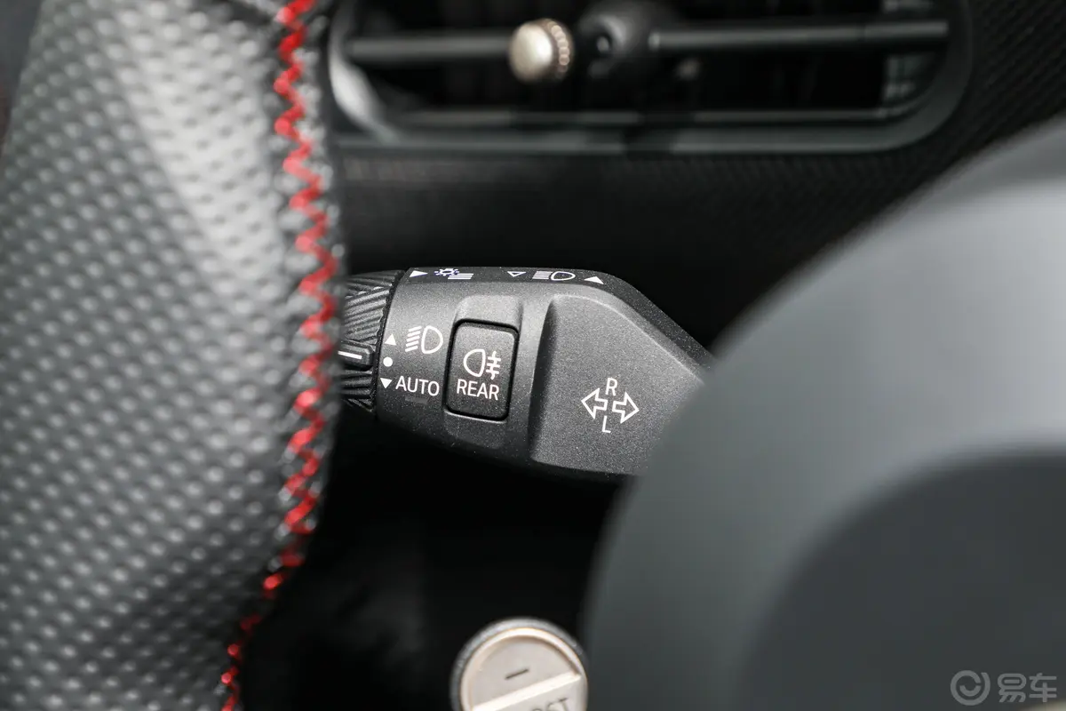 MINI JCW CABRIO2.0T JOHN COOPER WORKS CABRIO灯光控制区