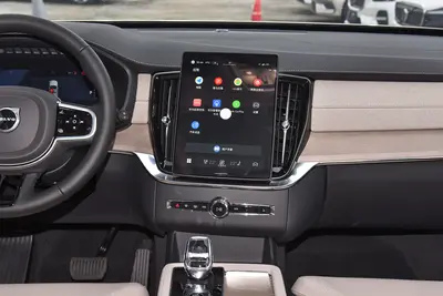 2025款 沃尔沃XC90 改款 B6 智远豪华版 6座内饰