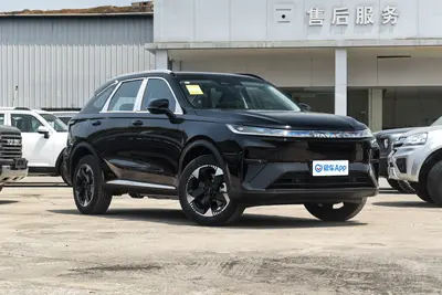 2025款 哈弗枭龙MAX PHEV 1.5L 165km Plus 长续航版外观