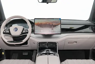 2025款 唐新能源 DM-i 1.5T 115km 领航版内饰