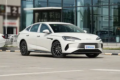 2025款 海豹07DM-i 智驾版 1.5L 125km 精英型外观