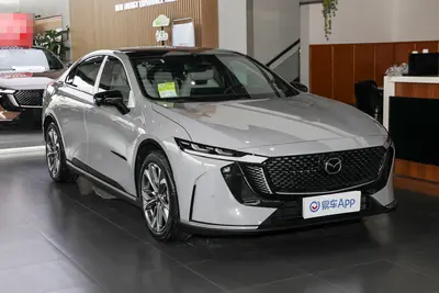 2024款 马自达EZ-6 增程版 200km 智尊版外观