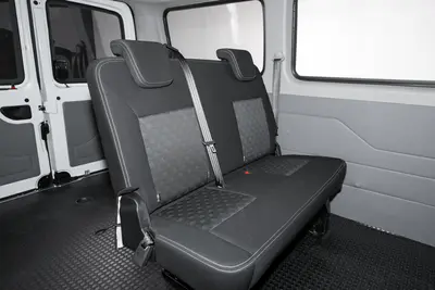 2025款 新途V80 PRO 傲运通 2.0T AMT短轴超低顶147Ps 5/6座空间