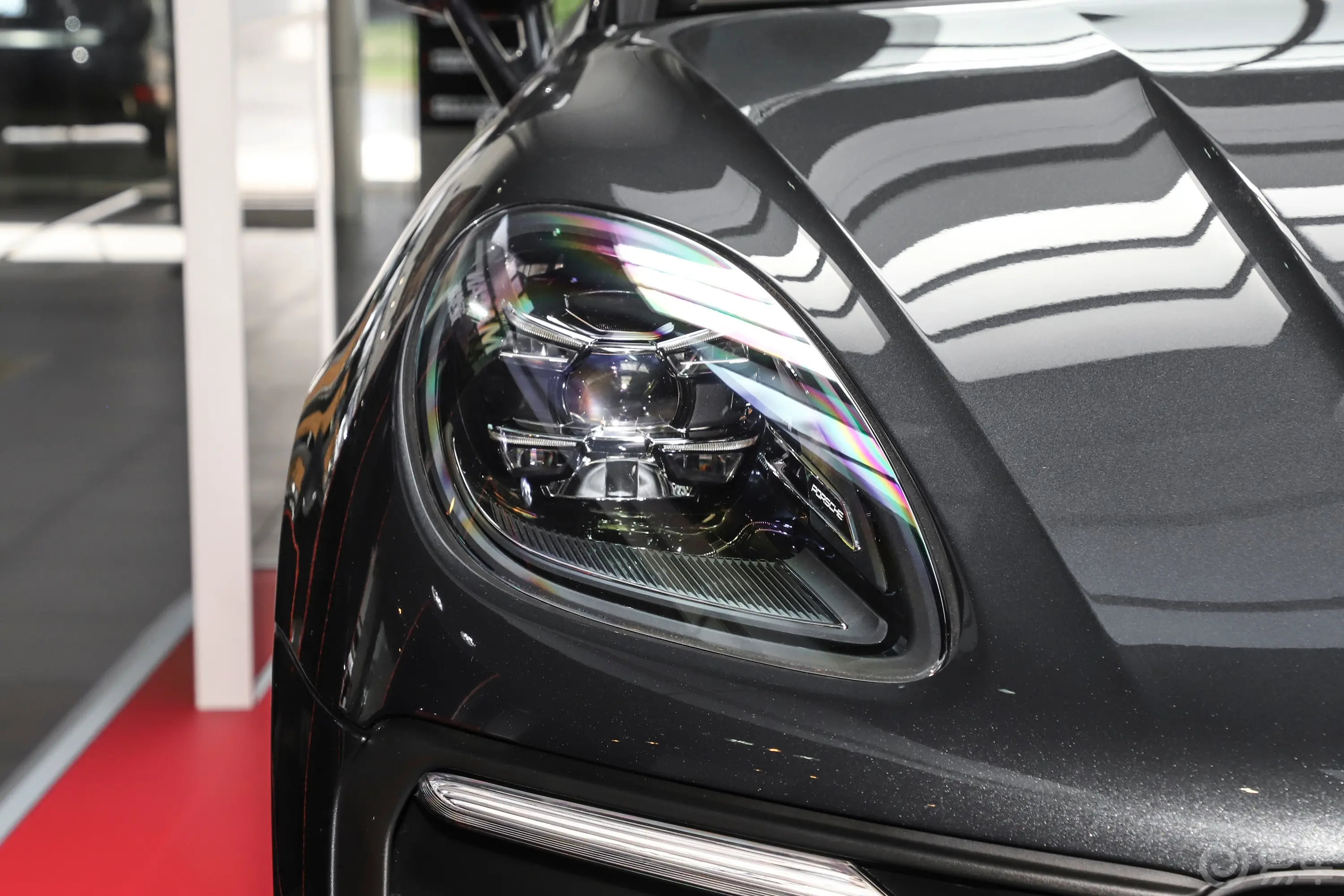 MacanMacan 2.0T 逐梦版外观灯组