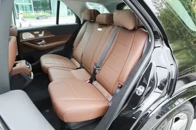 2025款 奔驰GLE 改款 GLE 450 4MATIC 时尚型空间