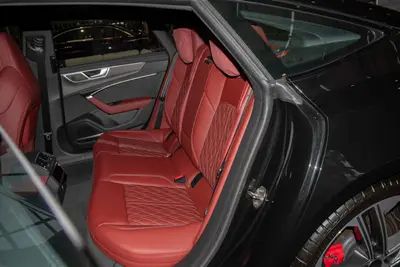 2024款 奥迪S7 2.9T Sportback空间