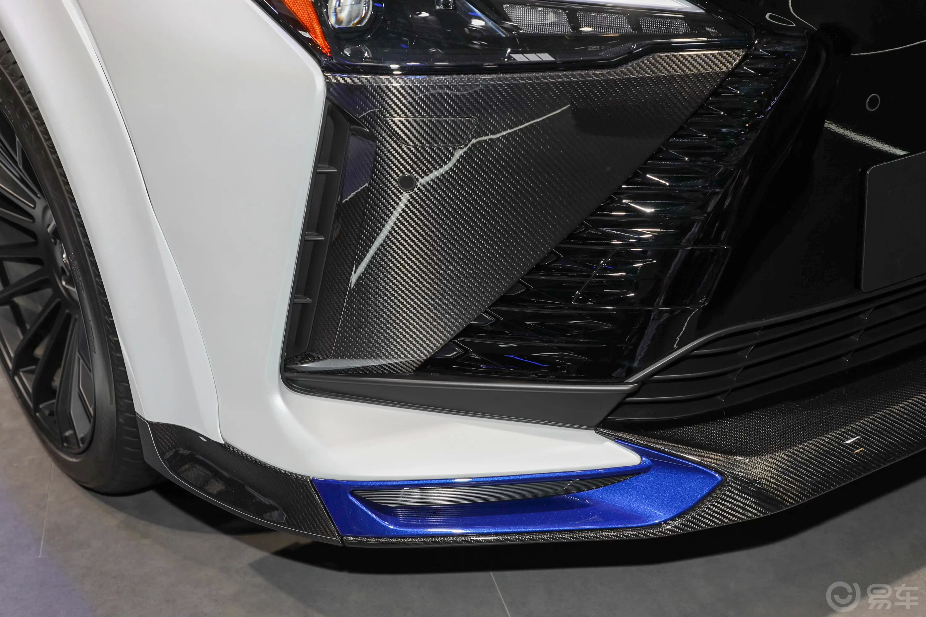 雷克萨斯RZ450e F SPORT Performance Concept外观