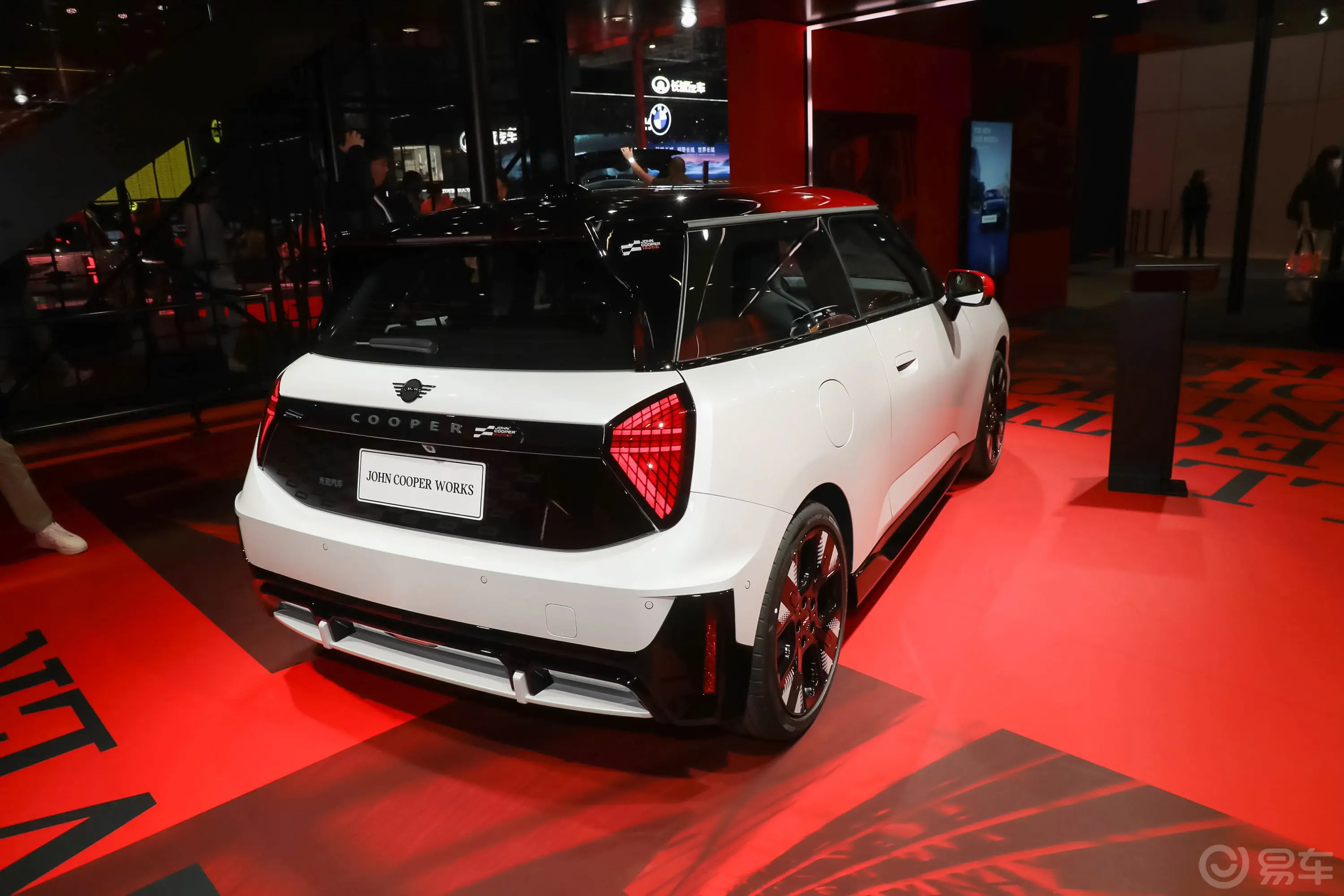 电动MINI JCW