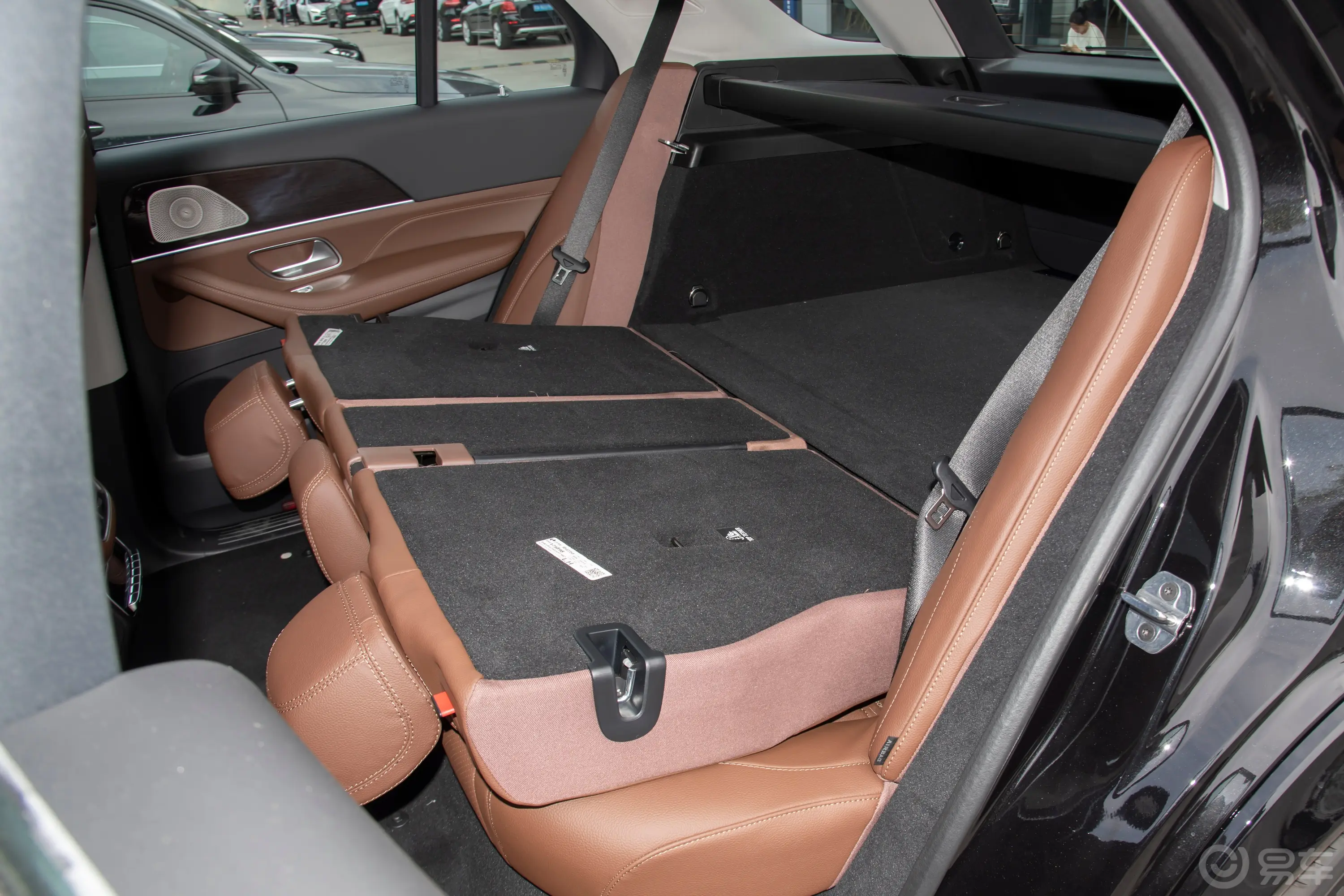 奔驰GLE改款 GLE 350 4MATIC 动感型后排空间