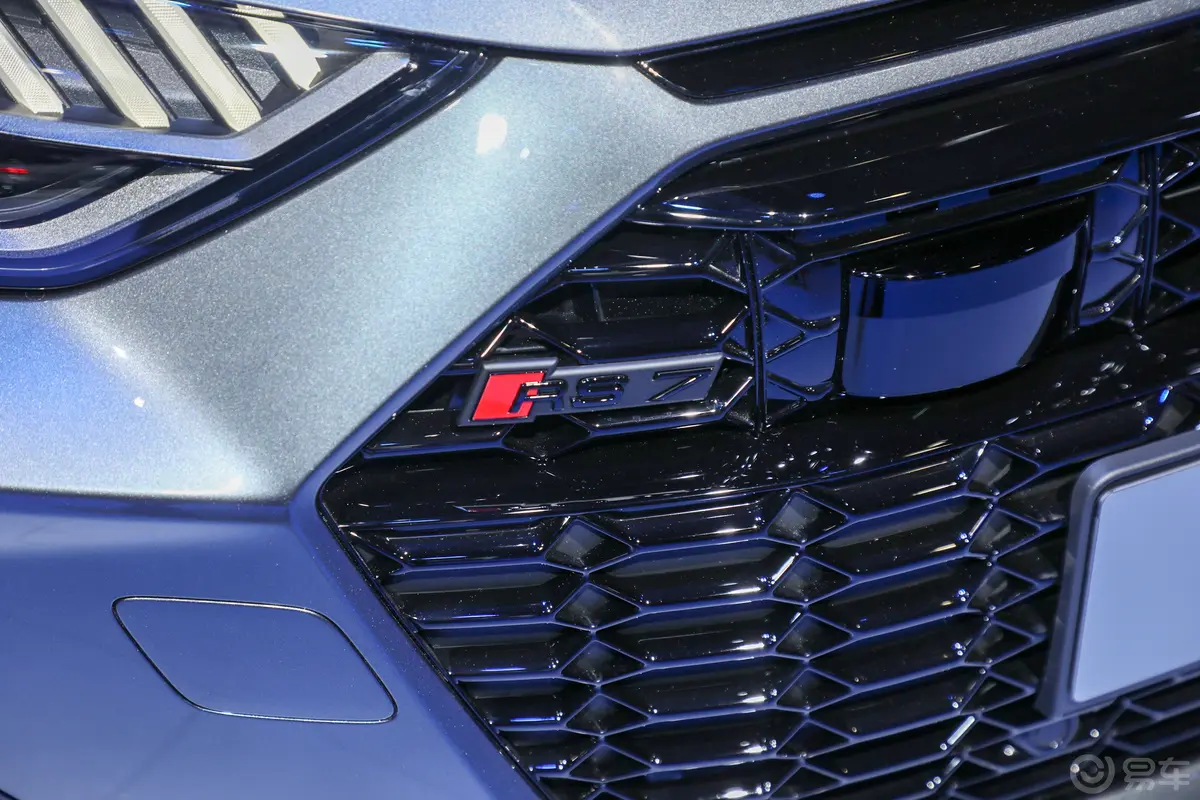 奥迪RS 74.0T Sportback Performance外观细节