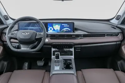 2025款 瑞虎7 卓越版 1.5T CVT两驱豪华版内饰