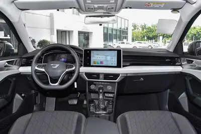 2025款 捷达VA7 1.4T 听劝版内饰