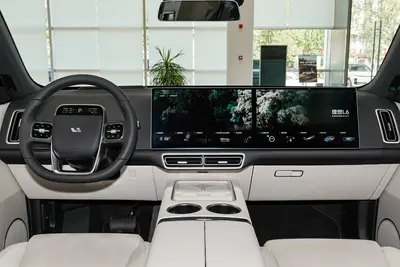 2025款 理想L6 Pro 智能焕新版内饰