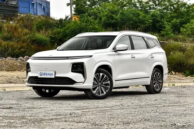 2025款 山海L9 1.5T 108km 精英版 7座外观