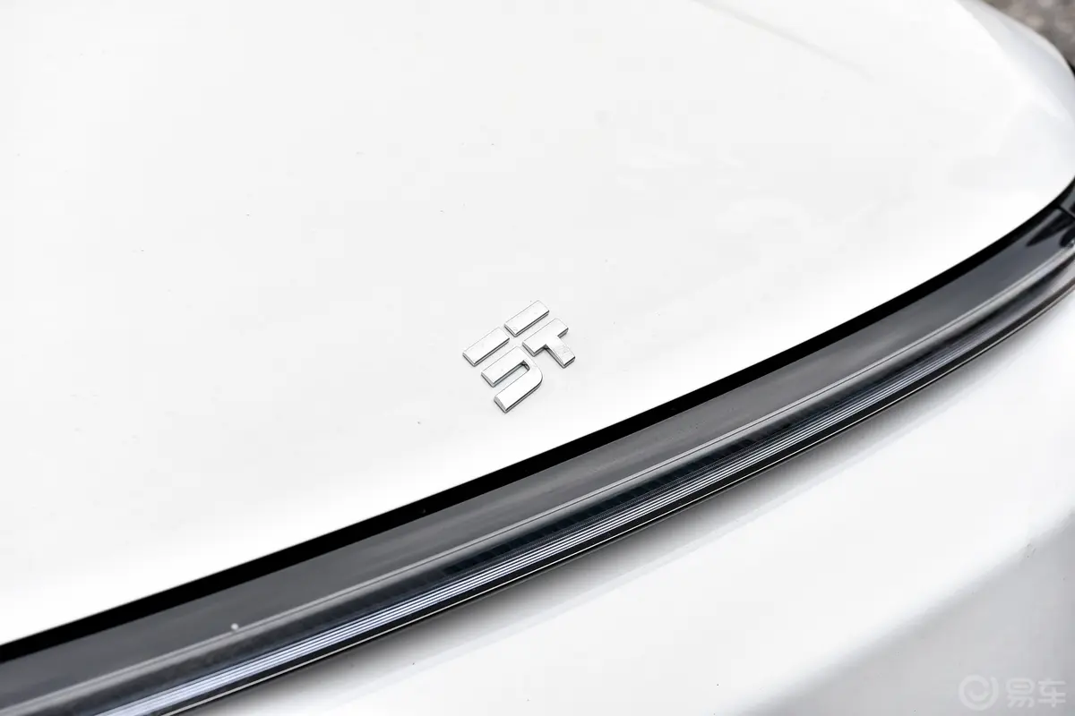 山海L91.5T 108km 精英版 7座外观细节