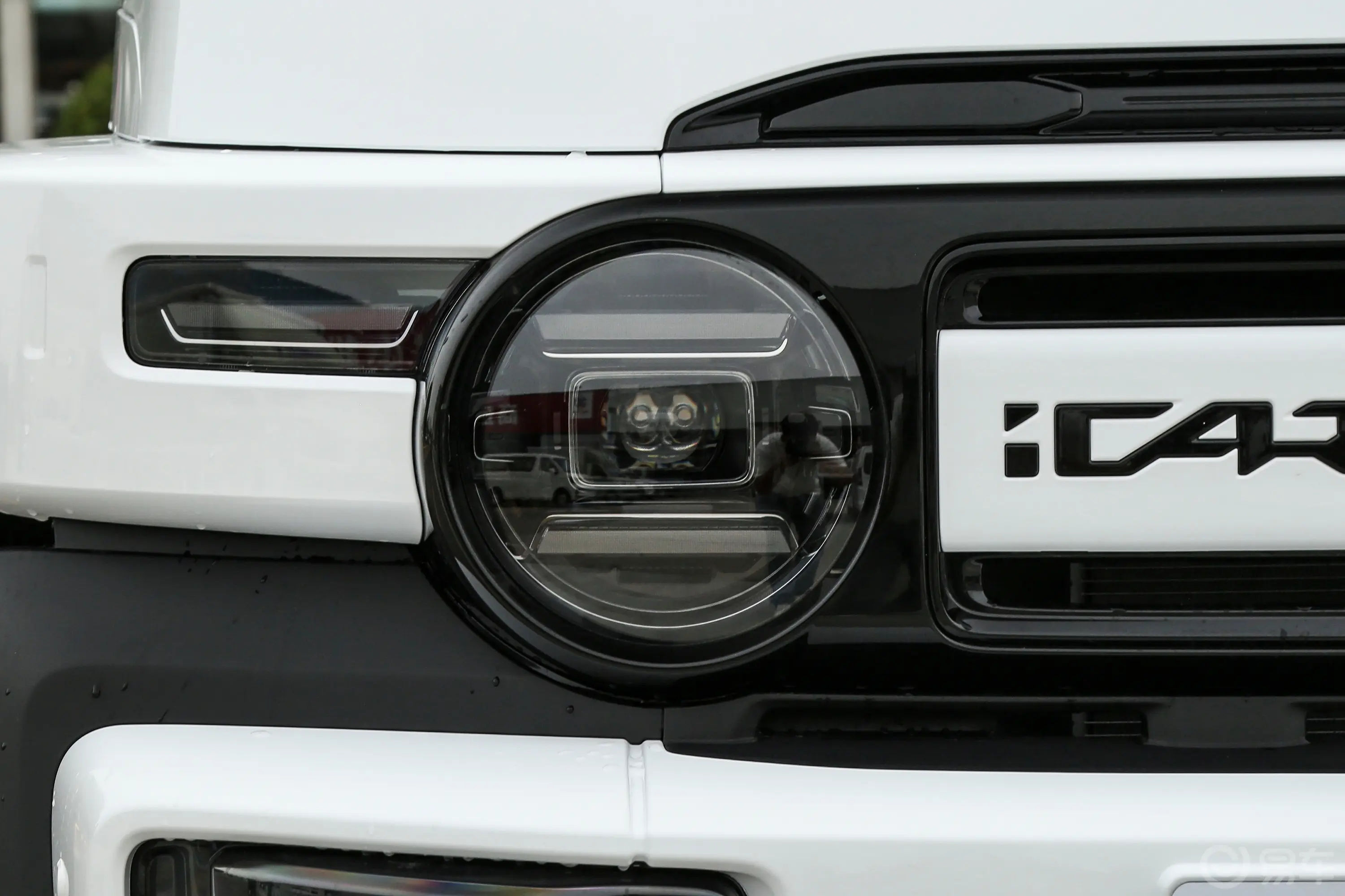 iCAR V23550km 后驱智驾版外观灯组