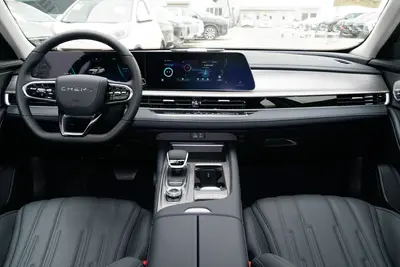 2025款 风云A8 1.5L 70km 标准型内饰