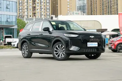 2025款 风云T9 1.5T 120km 前驱长续航版尊贵型 磷酸铁锂 5座外观