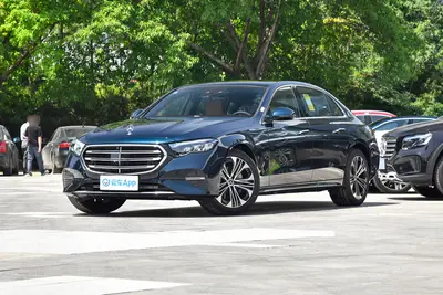 2025款 奔驰E级 改款 E 300 L 豪华型外观