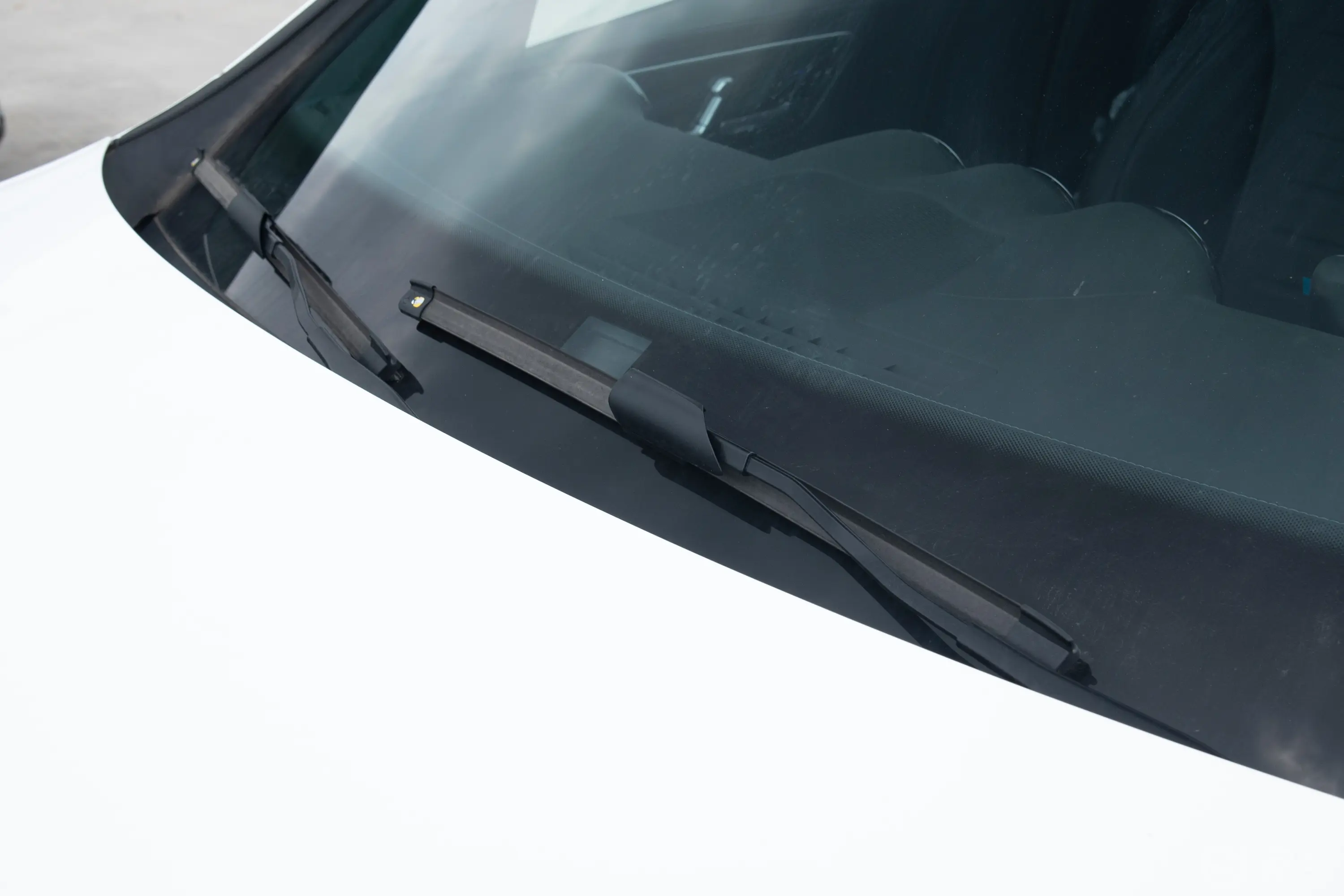 奔驰C级改款 C 260 L 4MATIC 运动版雨刷器