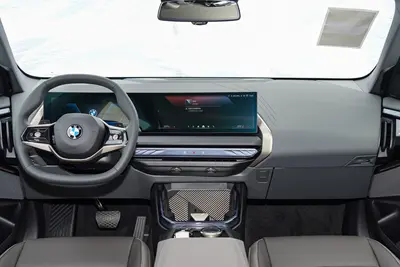 2025款 宝马X3 xDrive25L 豪华套装内饰