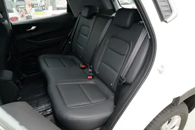 2025款 瑞虎5x 1.5L 手动卓越版空间