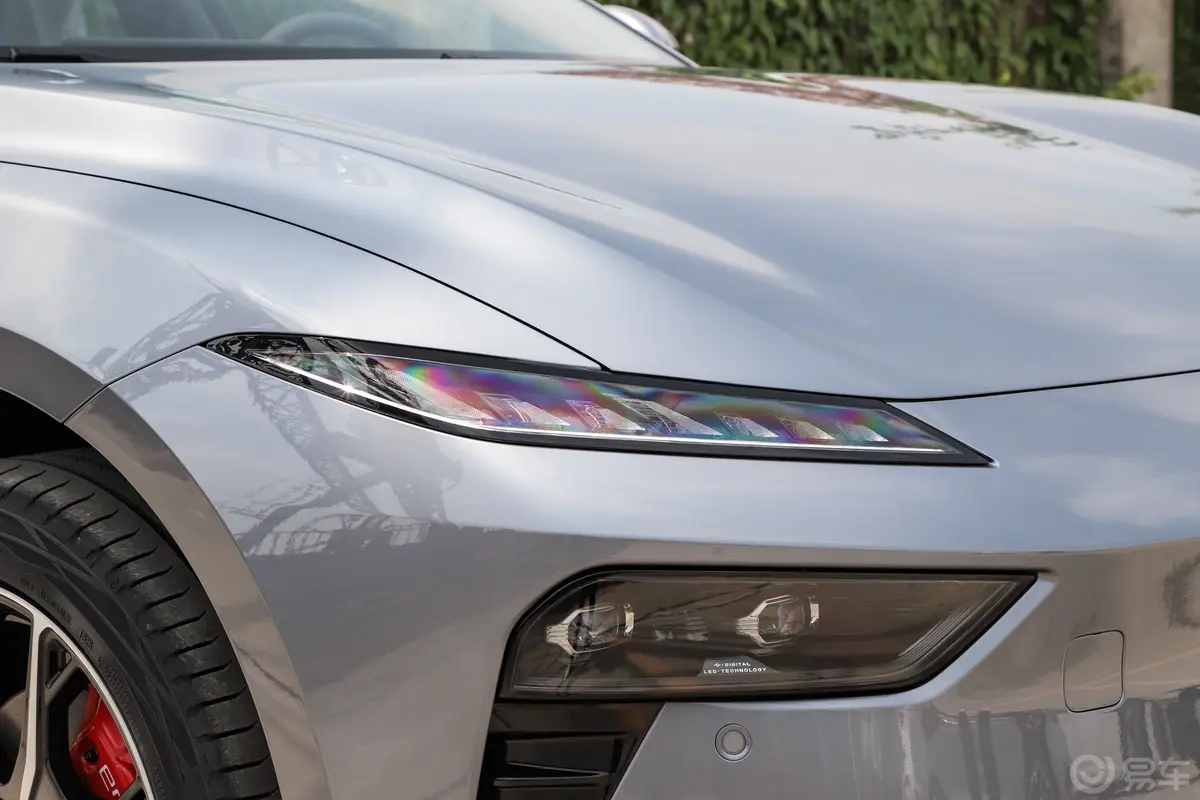 eπ007纯电版 550km 后驱Pro巡航版外观灯组