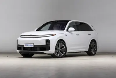 2025款 理想L7 Ultra 智能焕新版外观