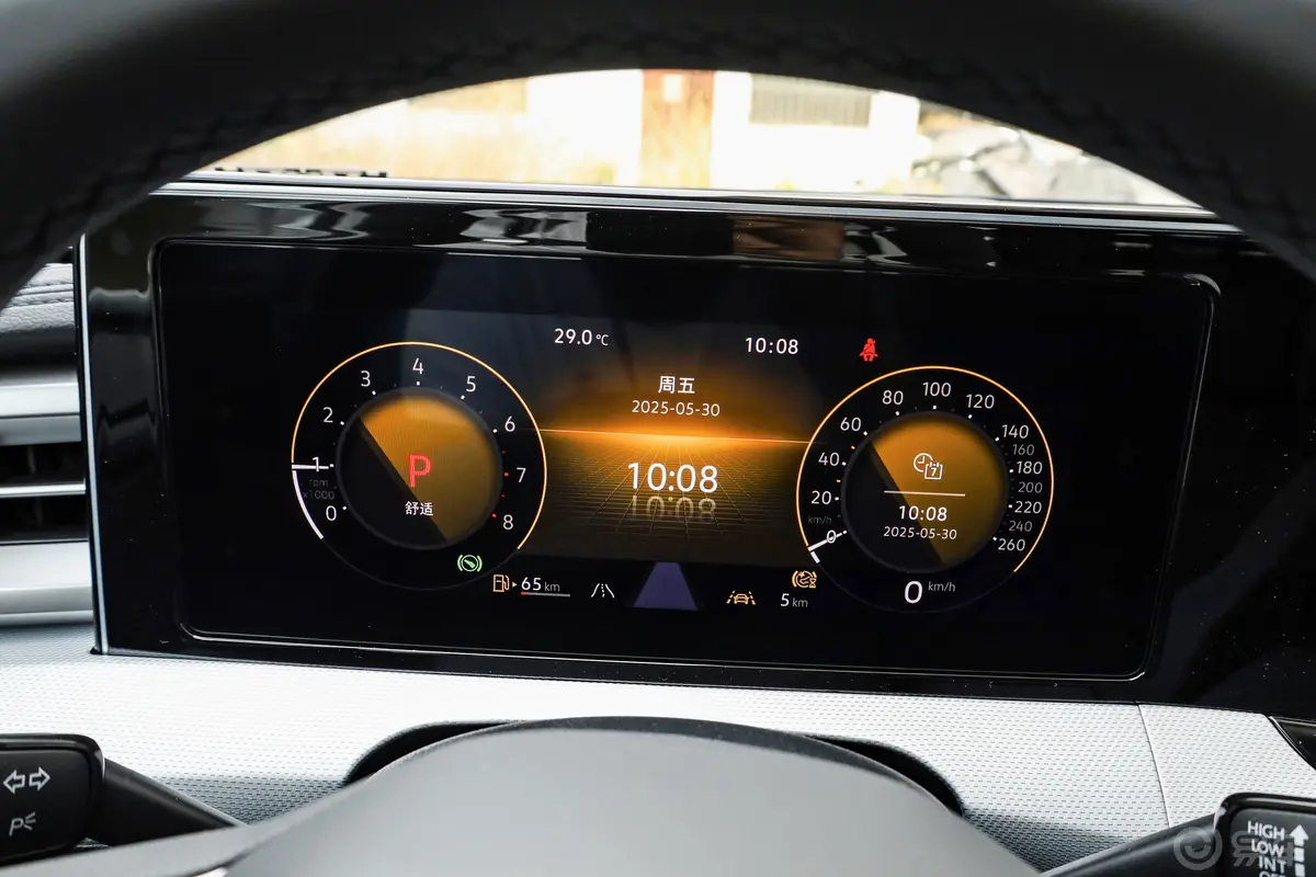 凌渡凌渡L 280TSI 酷辣PLUS版主驾驶位