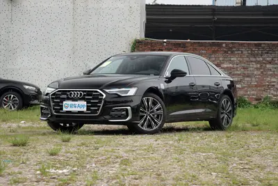 2025款 奥迪A6L 改款 55 TFSI quattro 尊享动感型外观