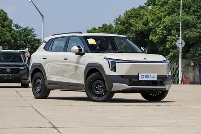 2025款 纳米06 401km 401Air外观