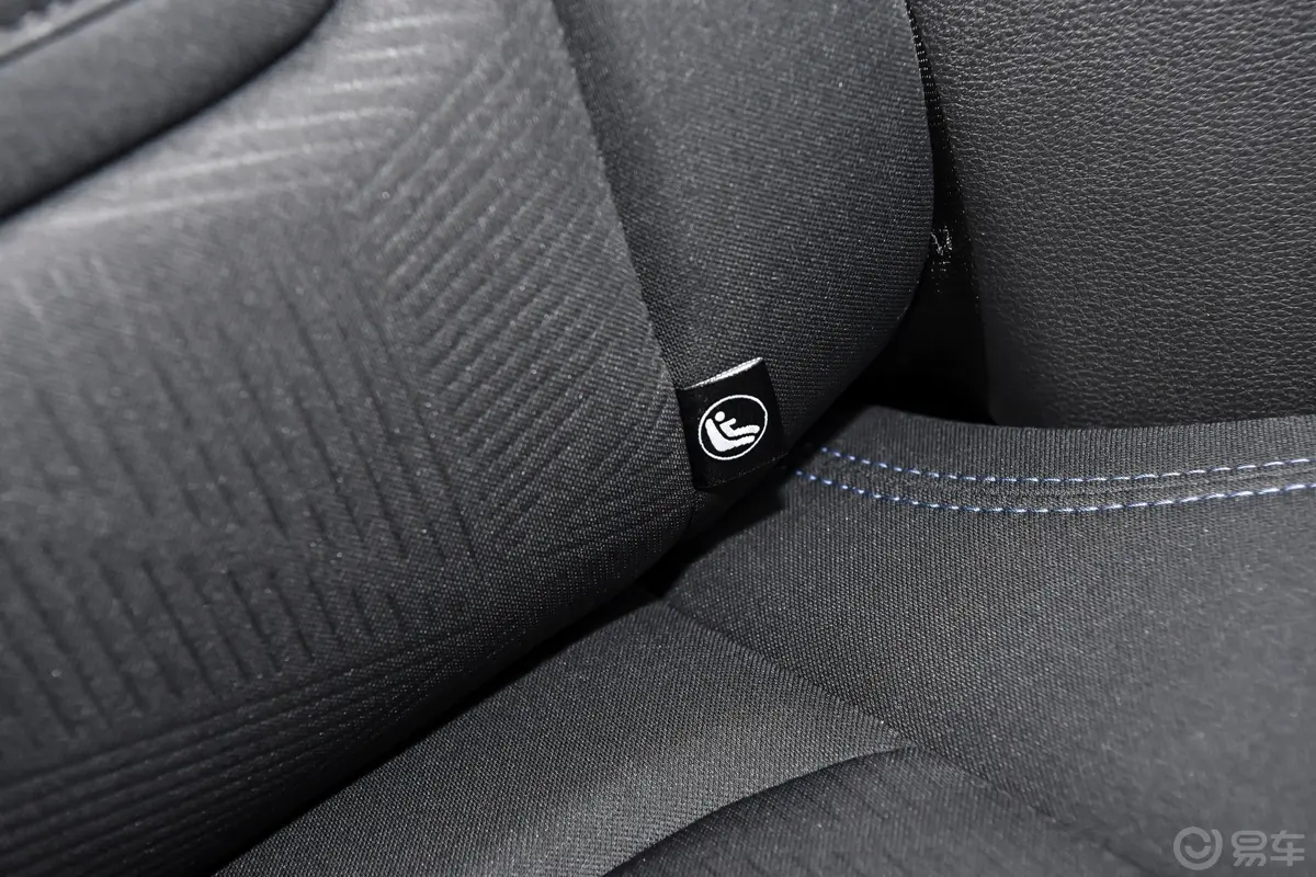 领睿EcoBoost 170 心动型儿童座椅接口