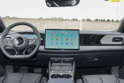 2025款 海豹06 EV 545km 旗舰型内饰