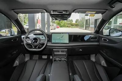 2025款 海豹06 EV 470km 尊荣型内饰
