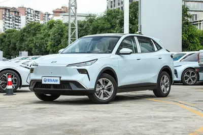 2025款 悦意03 565km 悠享版外观