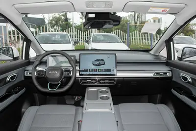 2025款 AION Y Plus 510km 510 智享版内饰