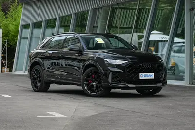 2025款 奥迪RS Q8 4.0T Performance外观