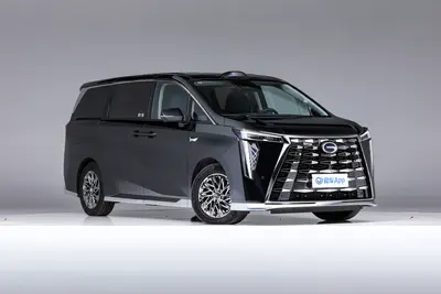 2025款 传祺向往M8 2.0T 248km 乾崑Ultra头等舱外观