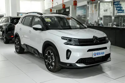 2026款 天逸 C5 AIRCROSS 400THP 旗舰版外观