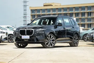 2024款 宝马X7 xDrive M60i外观