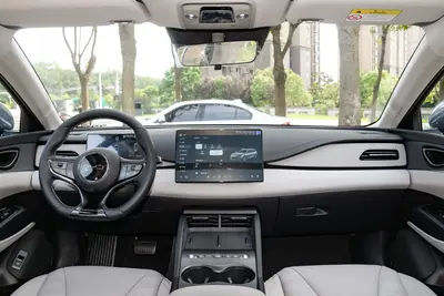 2025款 海豹06DM-i旅行版 DM-i 1.5L 150km 尊享型内饰