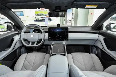 2025款 蔚来ET5 740km 冠军纪念版 100kWh内饰