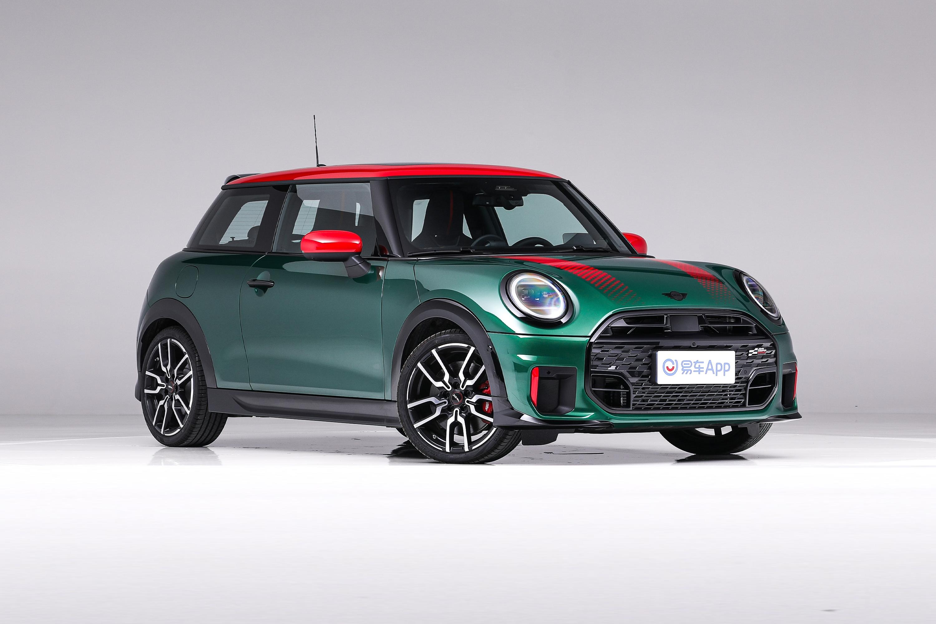 【MINI JCW2.0T JOHN COOPER WORKS侧前45度车头向右水平图片-汽车图片大全】-易车