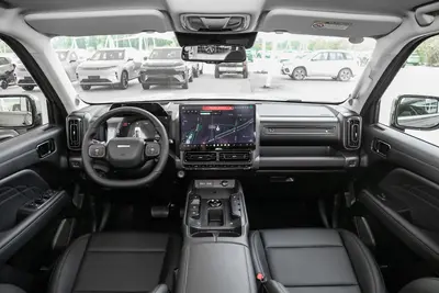 2025款 哈弗猛龙 2.0T Ultra版内饰