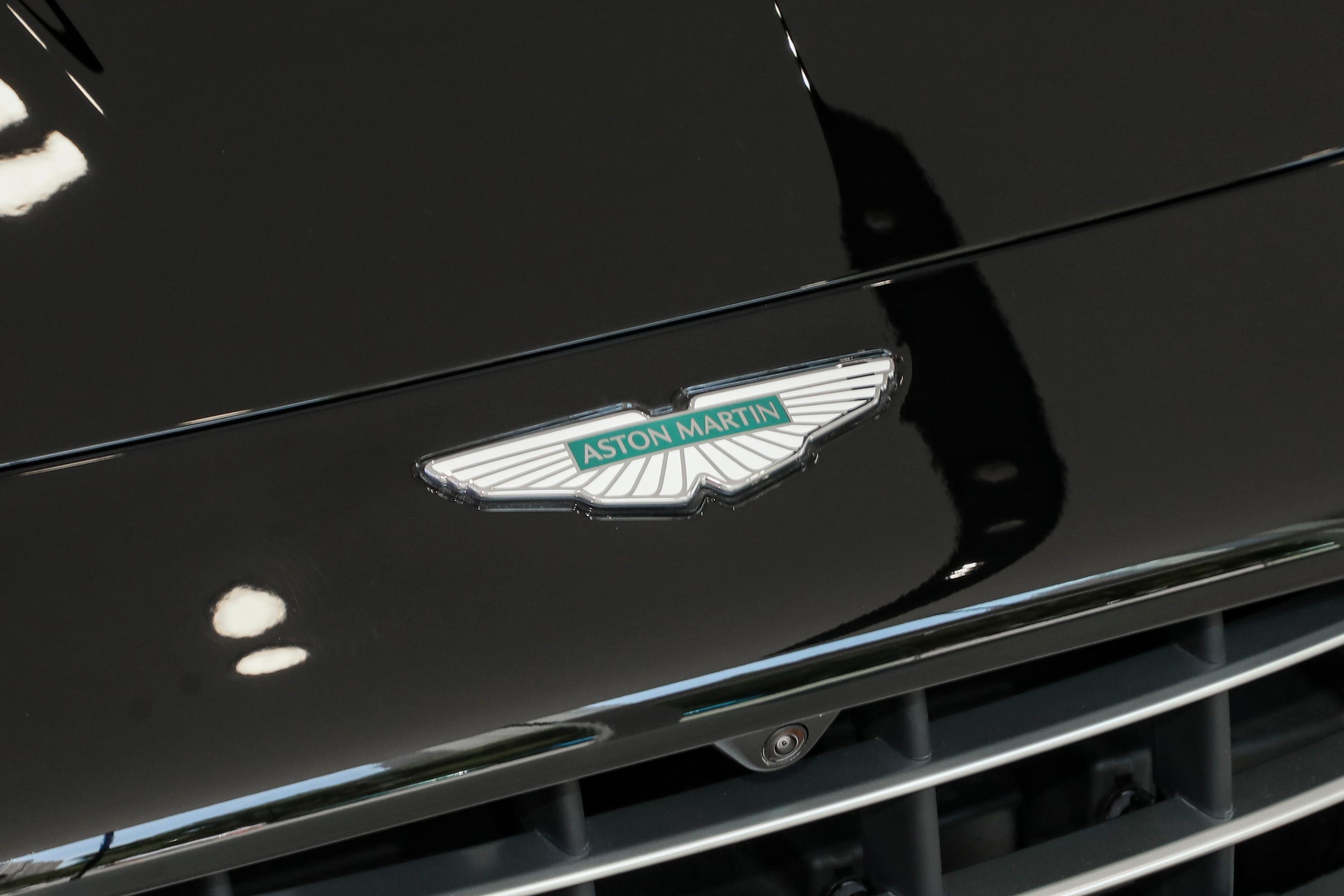 【V8 Vantage4.0T V8 Coupe外观细节图片-汽车图片大全】-易车