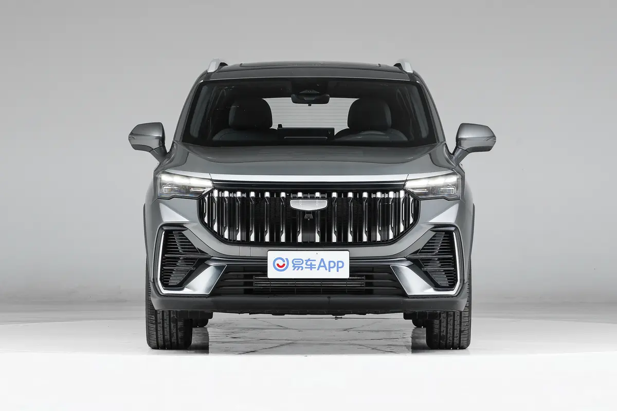 豪越L1.5T 幸福版 5座正前水平