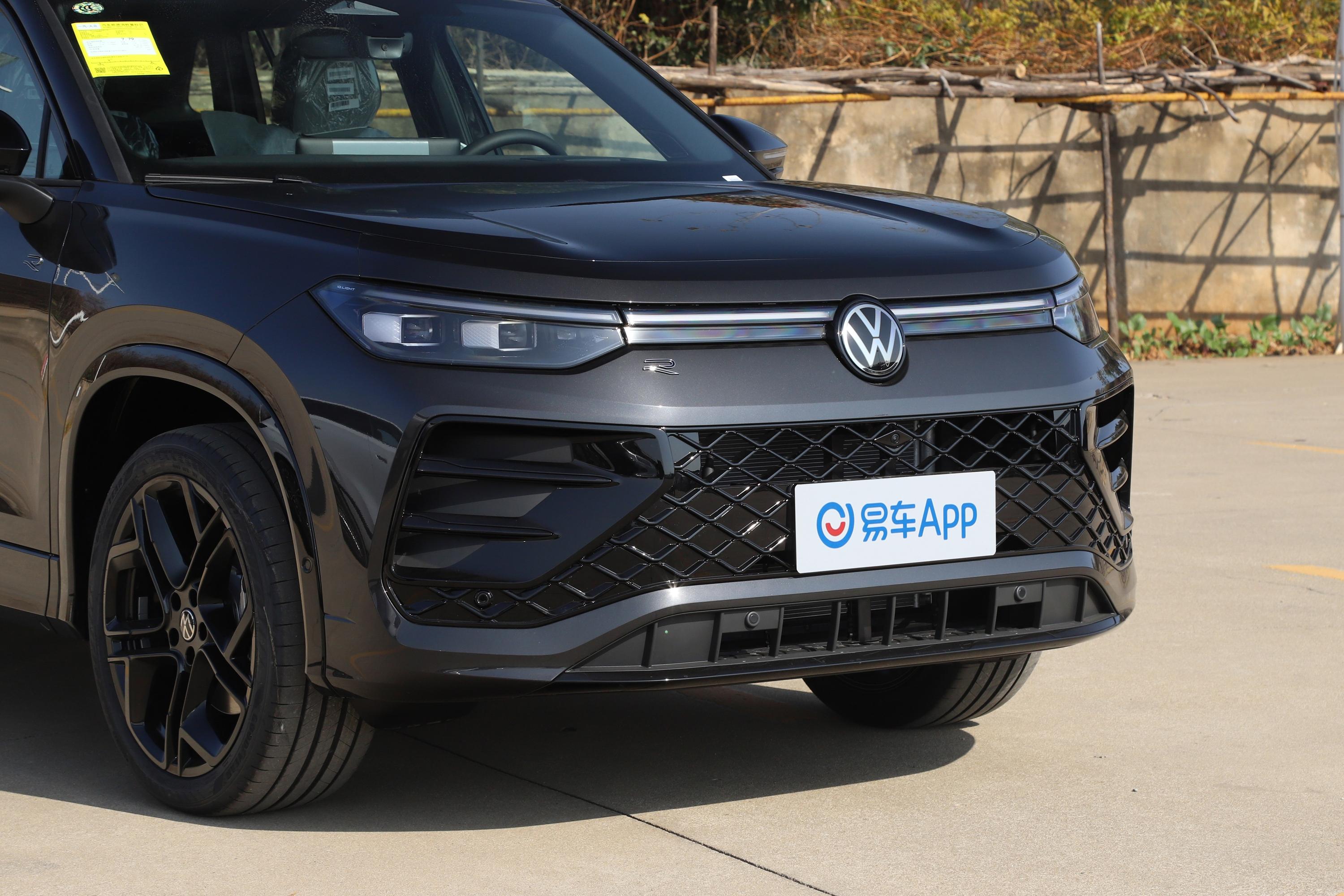 【探岳探岳L 380TSI 四驱豪华版前格栅侧俯拍图片-汽车图片大全】-易车