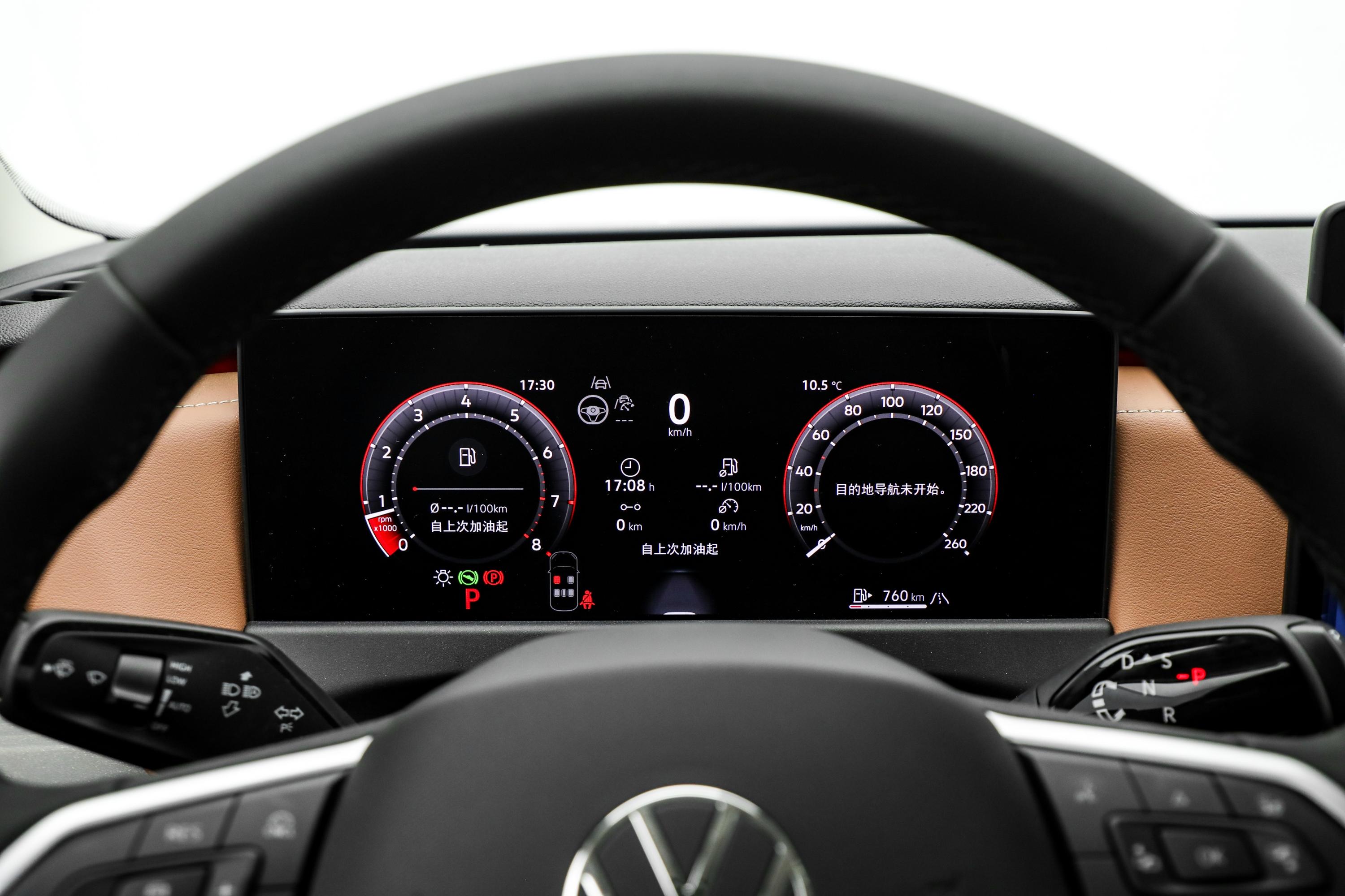 【速腾速腾S 300TSI 标准版主驾驶位图片-汽车图片大全】-易车